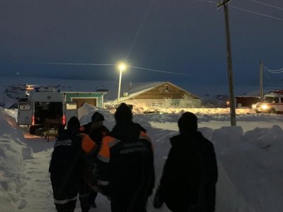 В Башкирии из-за разбушевавшейся метели спасатели пересели на снегоходы