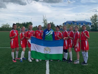 Команда лаптисток из Башкирии вошла в тройку призёров Кубка России