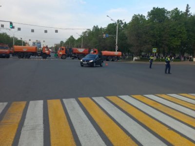 В Уфе на проспекте Октября женщина-водитель сбила инспектора ГИБДД