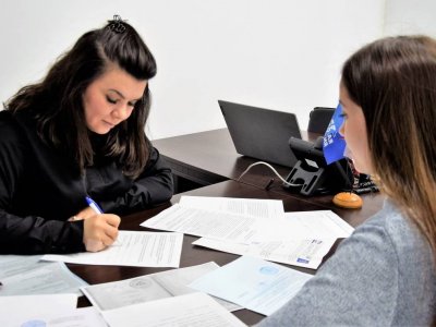 Елена Арямнова подала документы для участия в предварительном голосовании