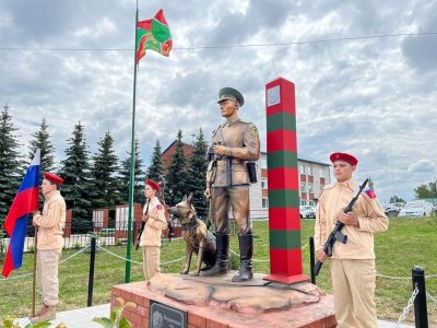 В Башкирии открыли памятник воинам-пограничникам