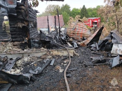 Причиной пожара в Башкирии предварительно стал удар молнии