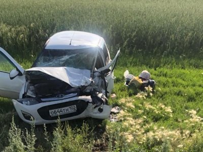 В Башкирии водитель «Лады Калины» погиб после столкновения с «ГАЗелью»