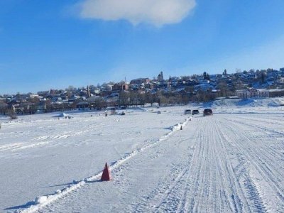 В Башкирии открыли ледовую переправу, где произошла трагедия