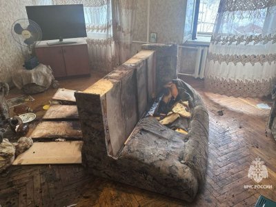 В Башкирии пожарные эвакуировали из горящего дома 13 человек