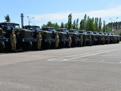 15 автомобилей «Урал» переданы бойцам башкирского батальона имени Салавата Юлаева