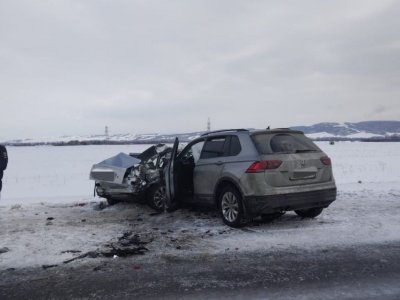 В Башкирии во встречном ДТП с иномаркой погибли водитель и пассажир «Лады Приоры»
