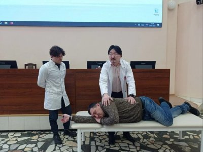В Уфе известный врач Бадма Башанкаев обучил студентов БГМУ тактической медицине