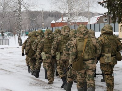 В России командиров наделят полномочиями арестовывать военнослужащих за грубое нарушение дисциплины