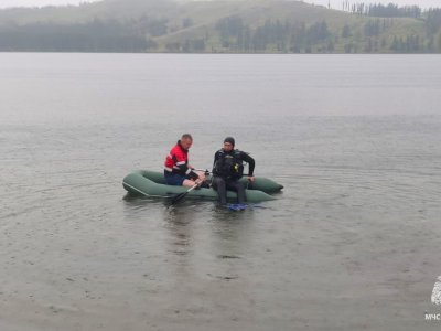 В Башкирии водолазы ищут пропавшего под водой мужчину