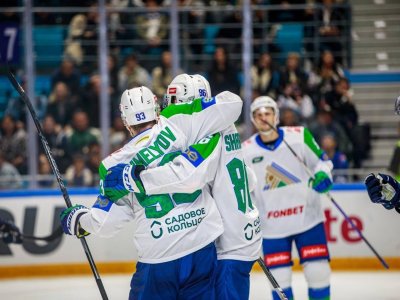 «Салават Юлаев» обыграл «Барыс» в первом матче сезона КХЛ