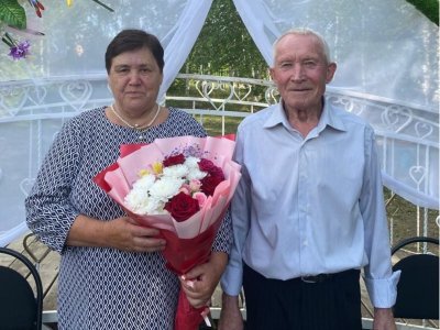 Супруги из Башкирии отметили золотую свадьбу