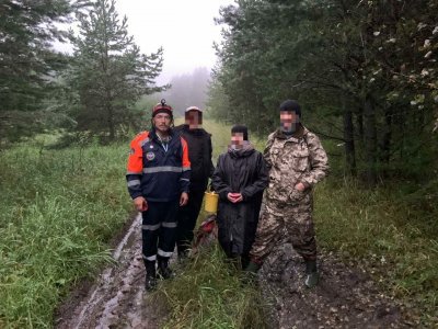 Женщина начала паниковать: в Башкирии нашли потерявшуюся в лесу семью грибников