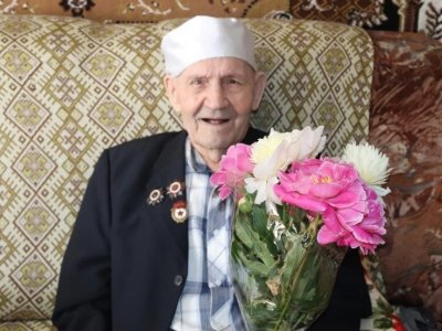 Ветеран Великой Отечественной войны из Уфы Абдулла Хамзин отметил 101-й день рождения