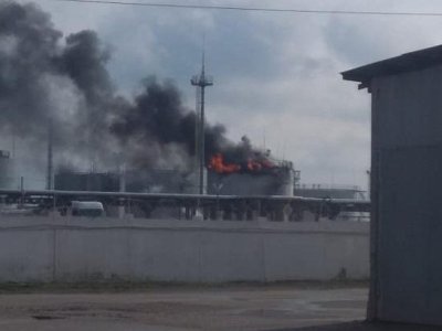 В Башкирии на нефтеперерабатывающем заводе произошел пожар